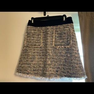 Tweed skirt